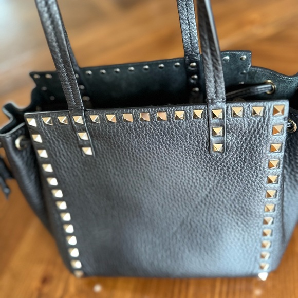 Valentino Garavani Small tote bag/Handbag in Excellent Condition - Picture 4 of 7